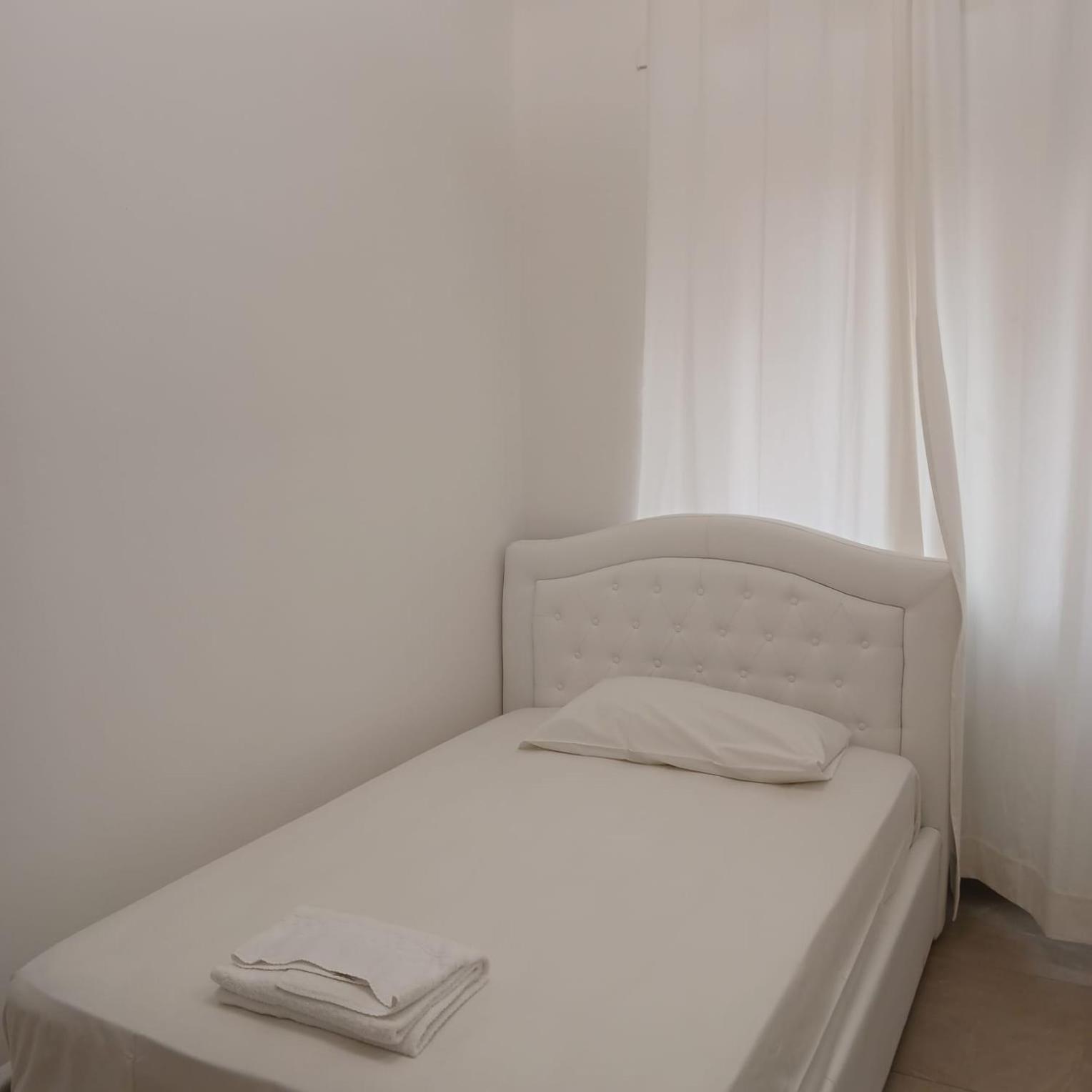 Grand Nomentana Roma Apartamento Exterior foto