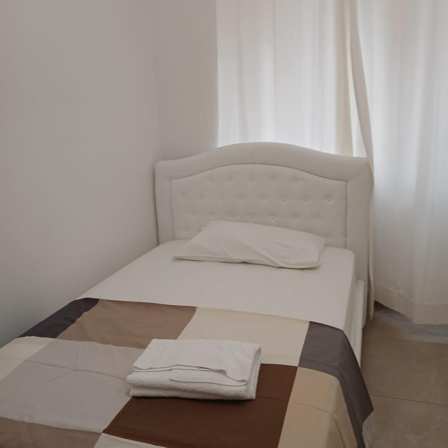 Grand Nomentana Roma Apartamento Exterior foto